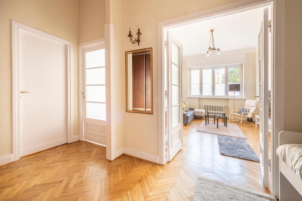 The Essence Of Lodz &Large Stylish Apartment Zewnętrze zdjęcie